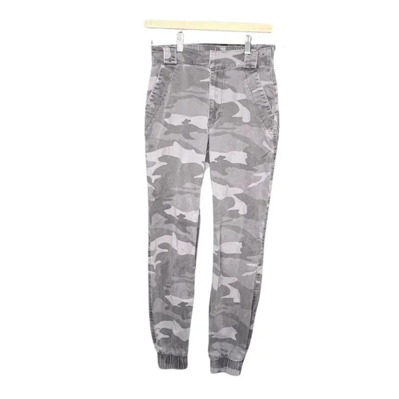 Hollister Ultra High Rise Joggers Camo Classic Stretch Size Small - Picture 1 of 13